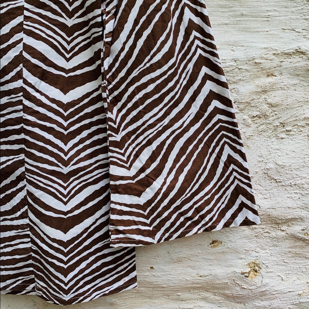 Handmade by SisBoom, Moderngirl Size M fits Large